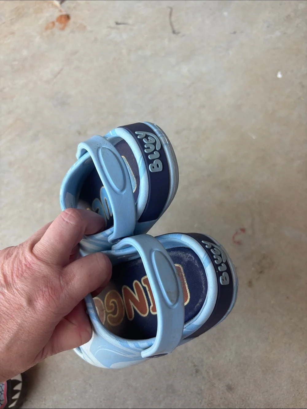 Ground up bluey sandals! Toddler 7